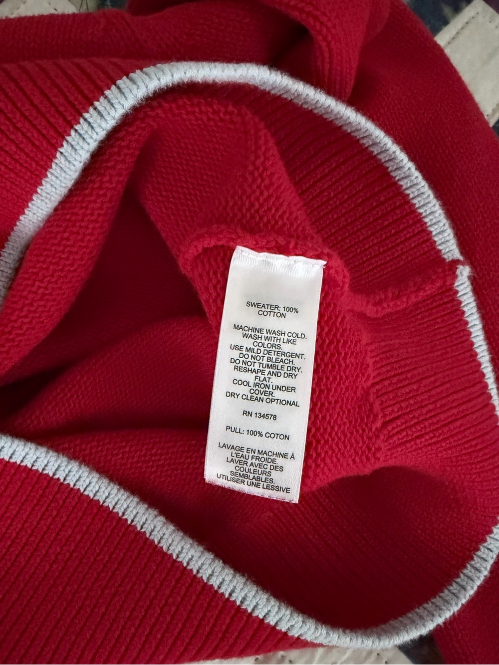 Vineyard Vines Red Crewneck Sweater with White Lobster Motif - Picture 5 of 6